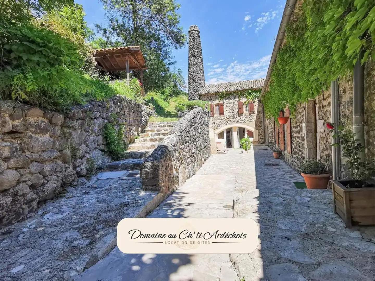 Gite De Groupe - Domaine Au Ch'Ti Ardechois Rochessauve Екстер'єр фото